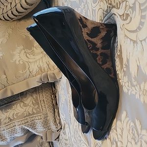 Anne Klein wedge heels size 9